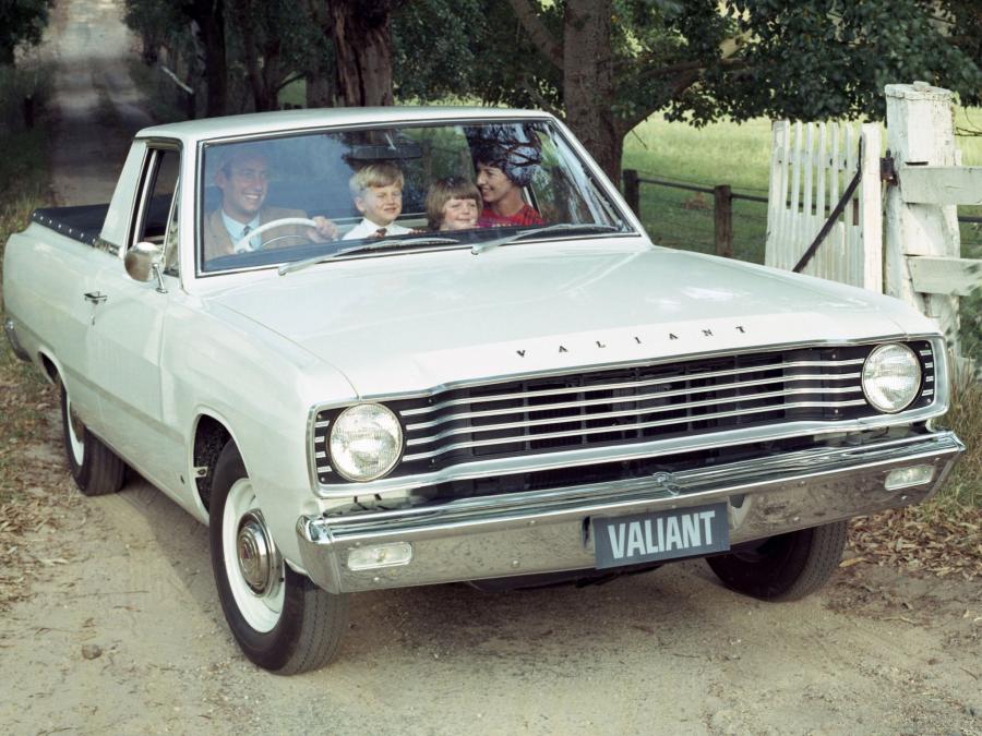  Chrysler Valiant Wayfarer Utility 1967 года  (фото 2 из 2)